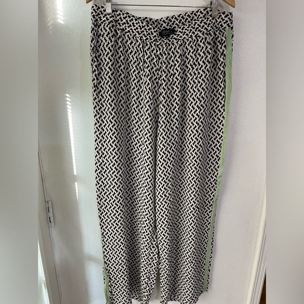 Eloquii white leg, Confort beach, summer trouser pants size 16 NWOT